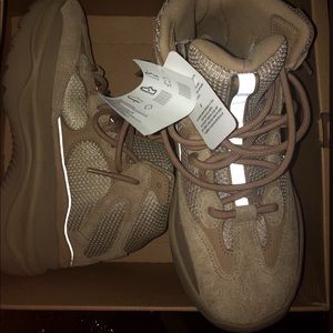 Yeezy desert boot
